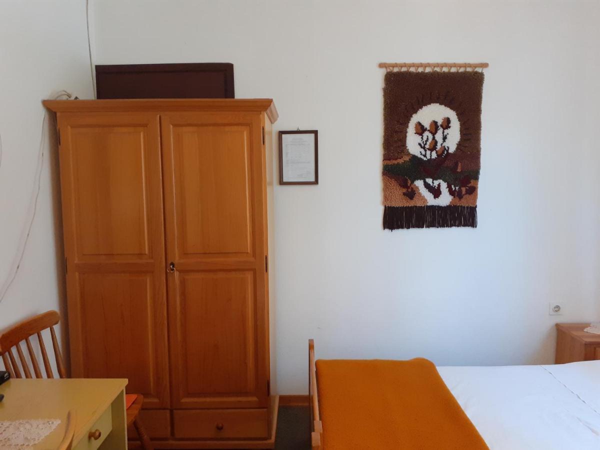 Apartment Simunec Malinska Exterior foto