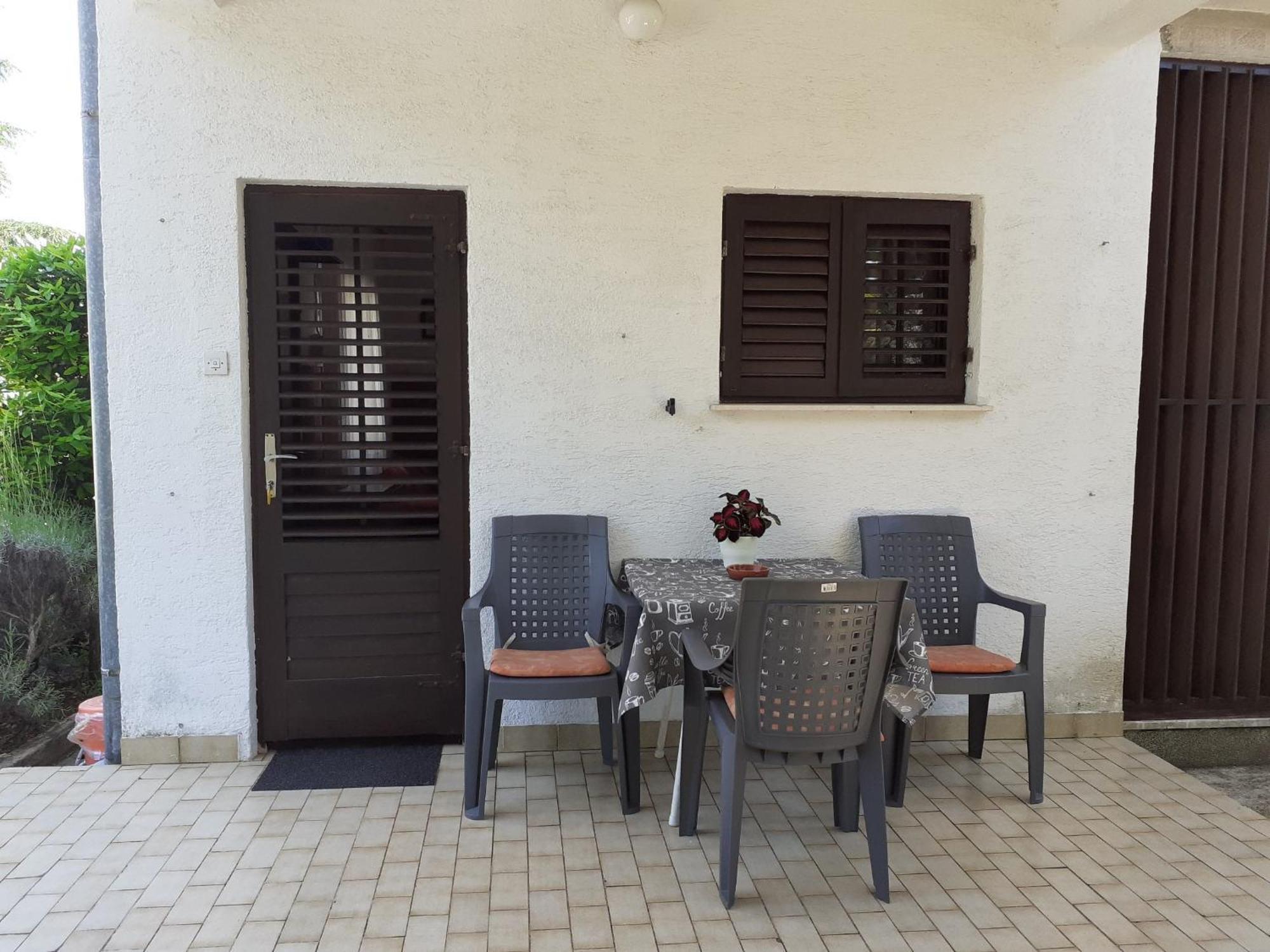 Apartment Simunec Malinska Cameră foto